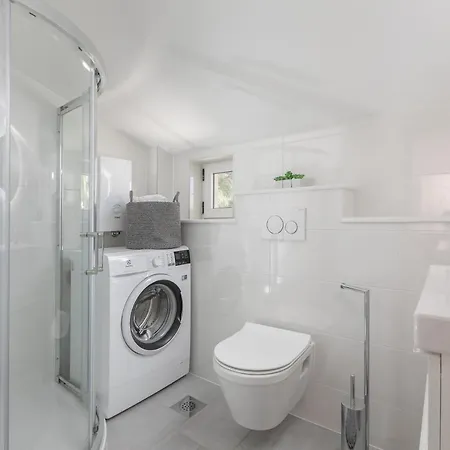 Apartman 4+1 In The City Centre, Near The Beach *